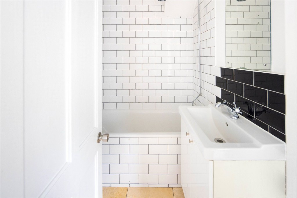 Image for Roding Road, E5
