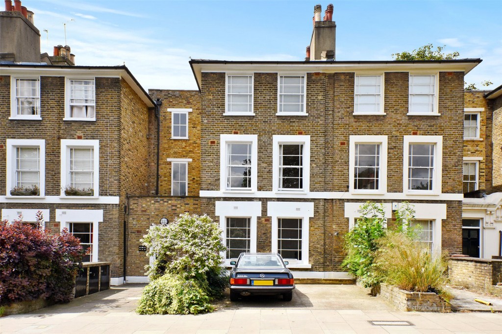 Image for Navarino Road, E8