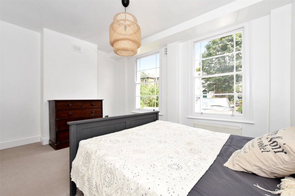 Image for Navarino Road, E8