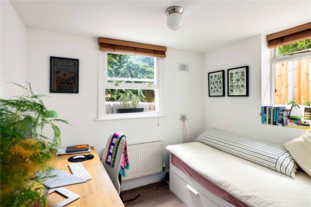 Image for Clifden Road, E5