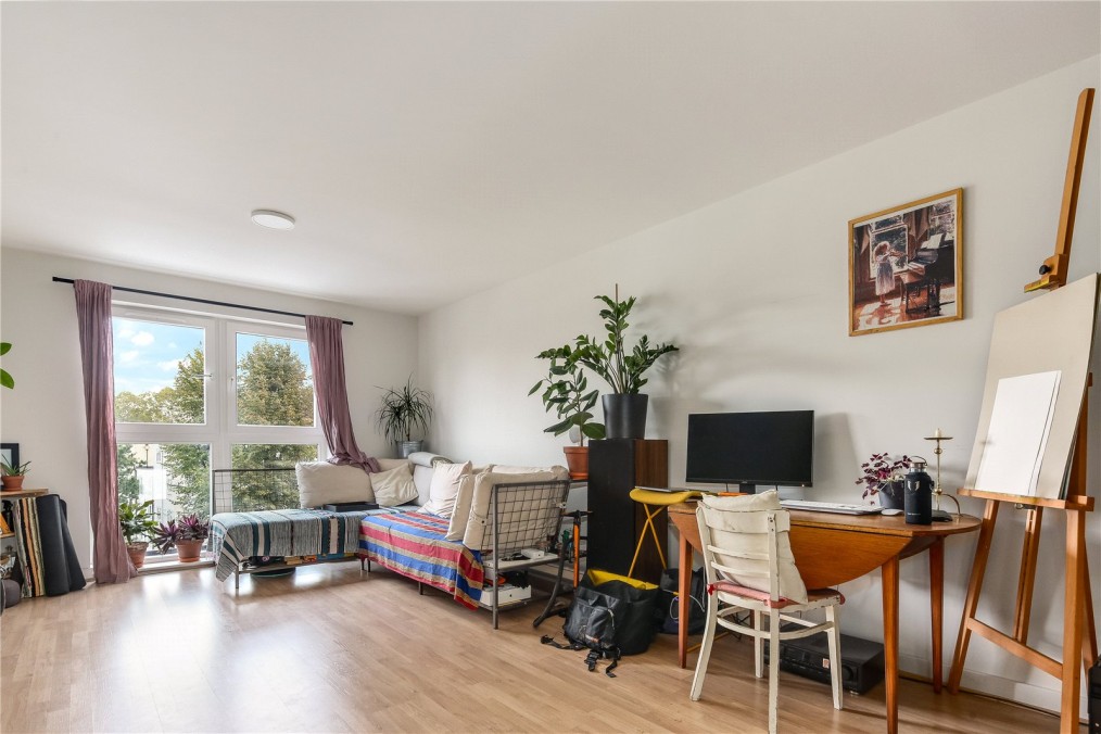 Jacob House, E8