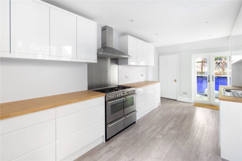Image for Roding Road, E5