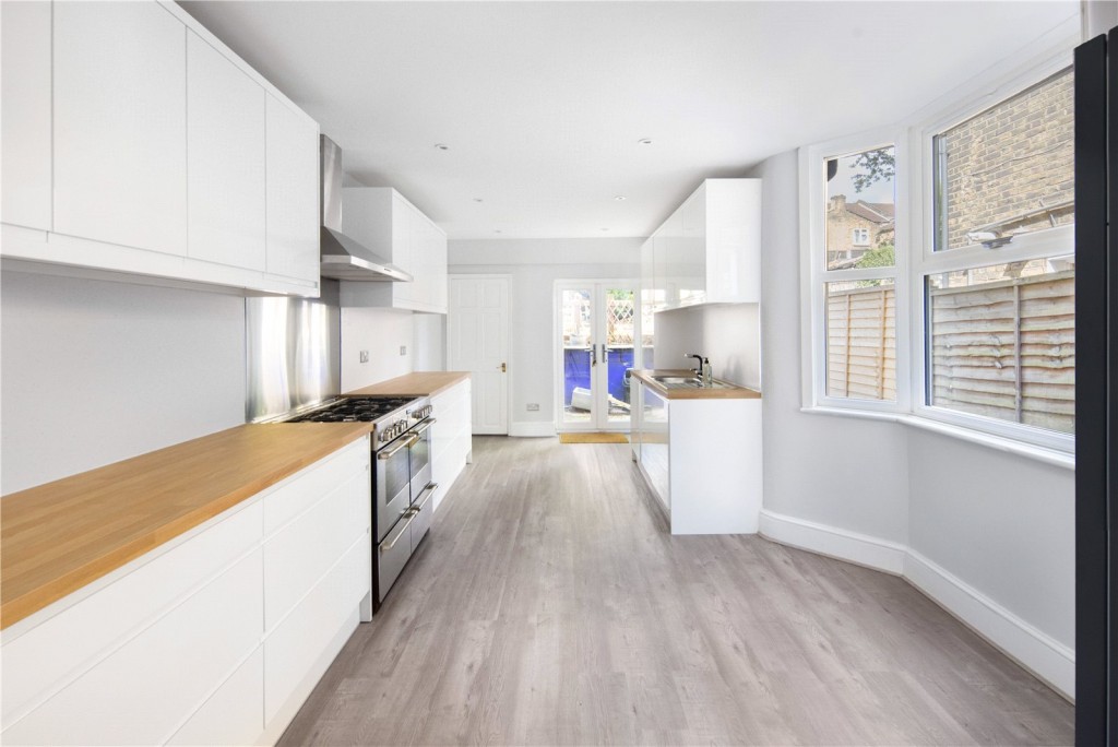 Image for Roding Road, E5
