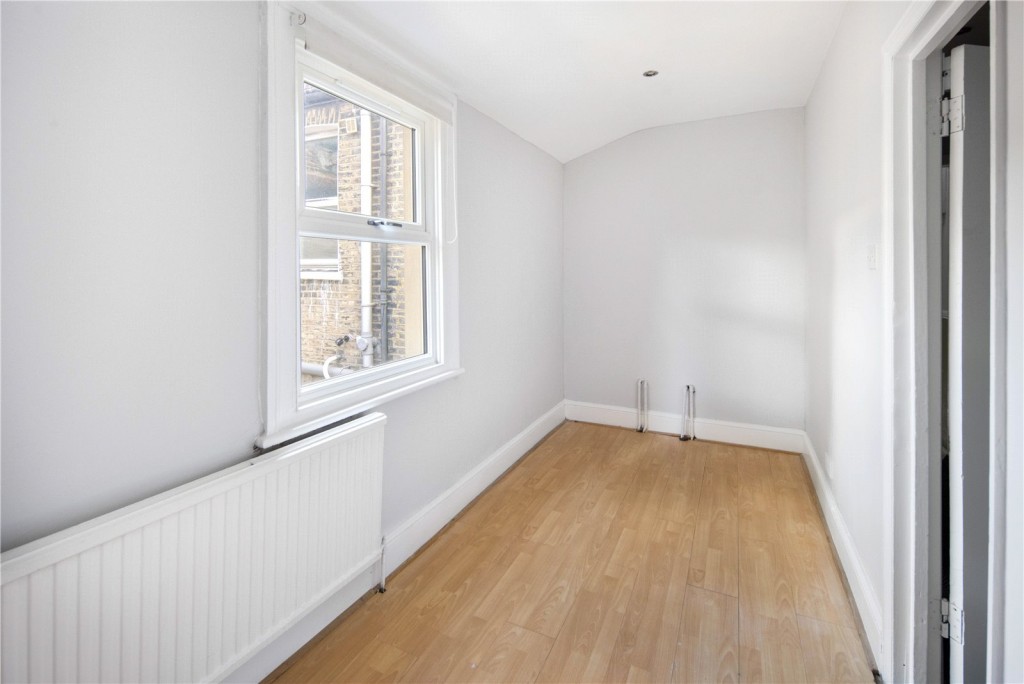 Image for Roding Road, E5