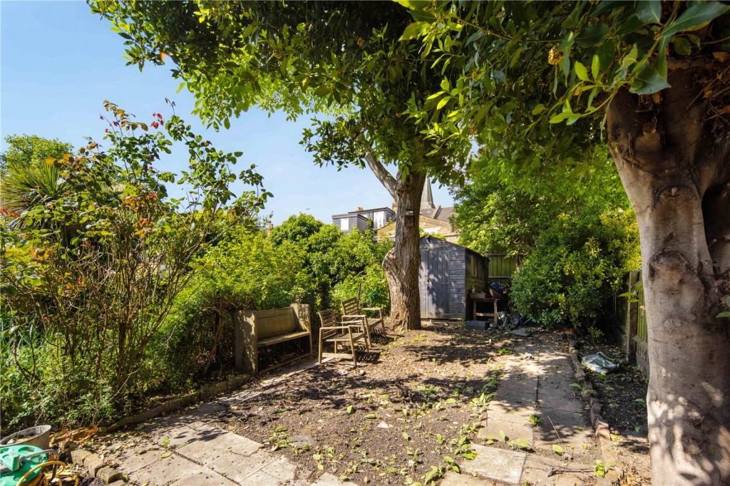 Image for Roding Road, E5