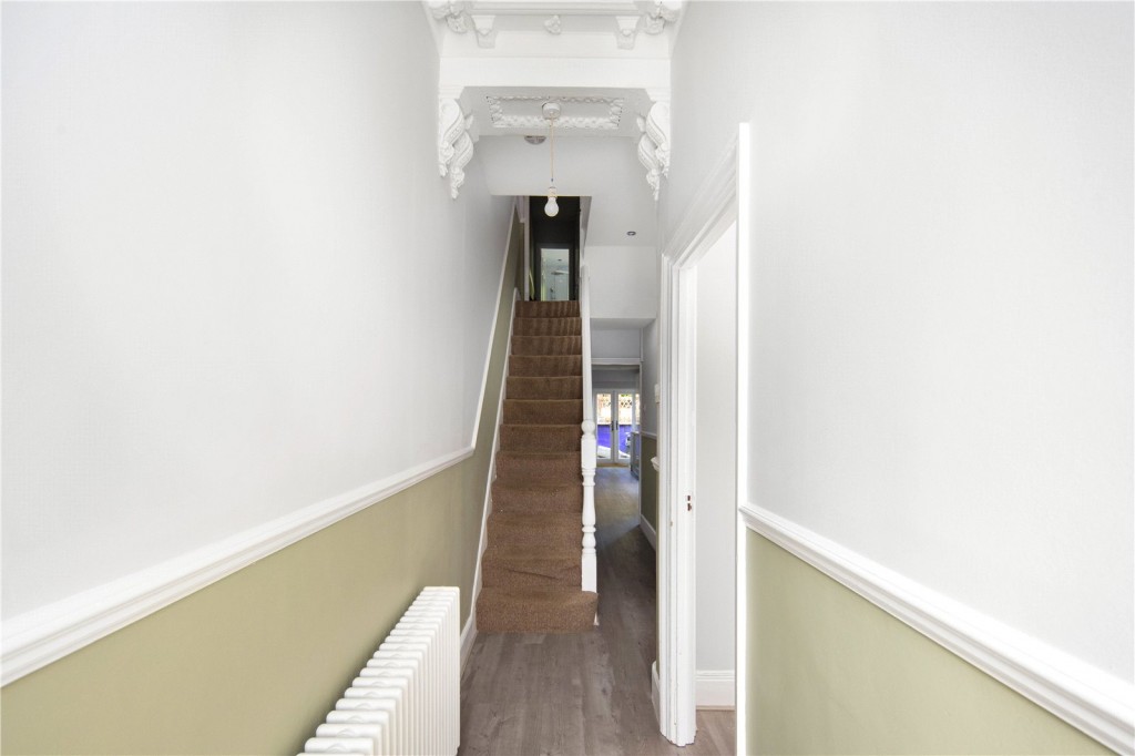 Image for Roding Road, E5