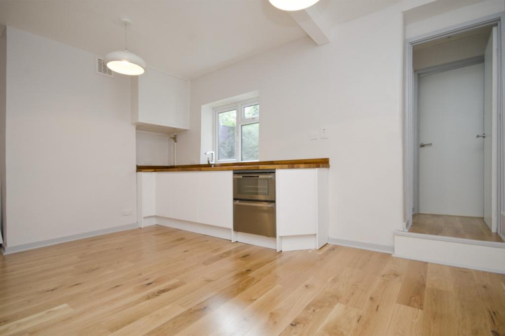 Colenso Road, E5