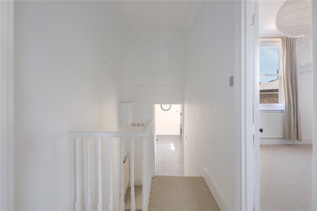 Image for Roding Road, E5