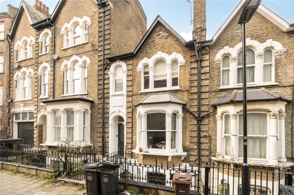 Image for Clapton Passage, E5