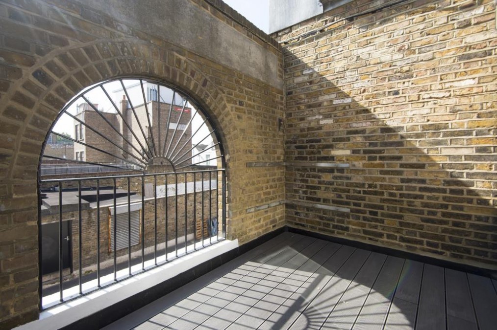 Bradbury Street, N16