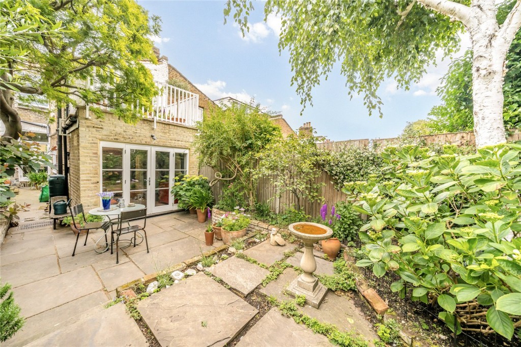 Image for Blurton Road, E5