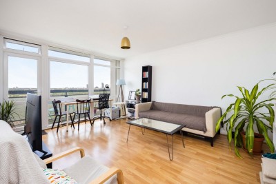 View full details for Landmark Heights, E5