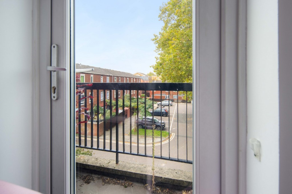 Image for Knights Close, E9