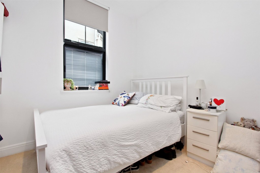 Image for Shore Road, E9
