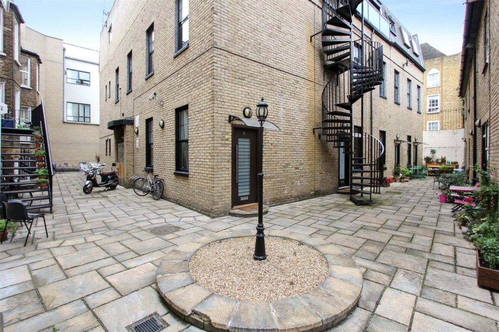 Image for Shore Road, E9