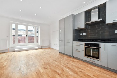 View full details for Amhurst Road, E8