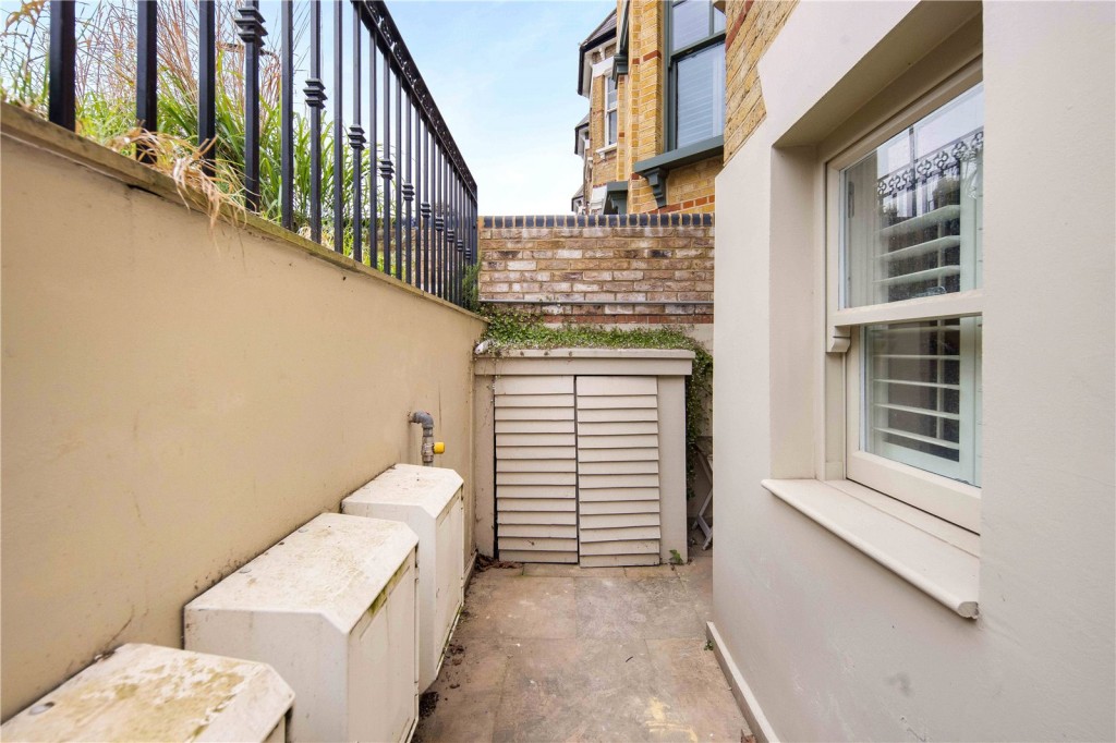 Image for Mildenhall Road, E5
