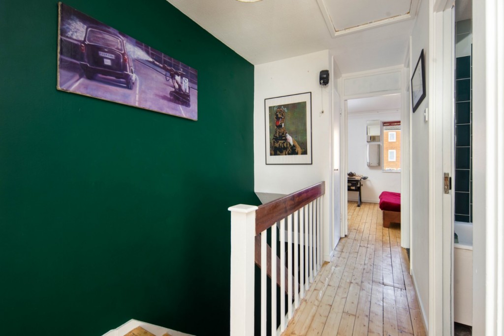 Image for Inver Close, E5