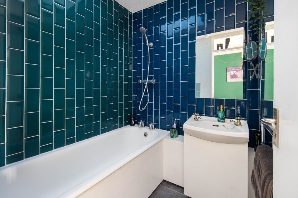 Image for Inver Close, E5