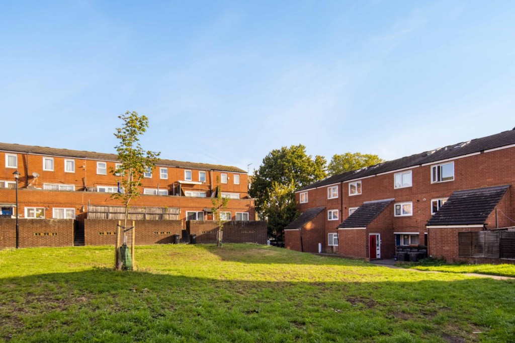 Image for Inver Close, E5