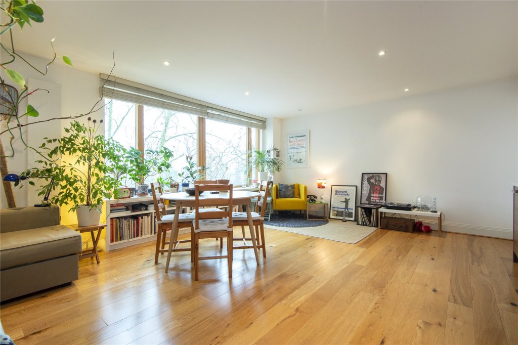 Image for Paradise Park, E5