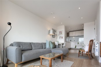 Atkins Square, E8