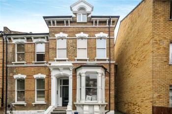 Amhurst Park, N16