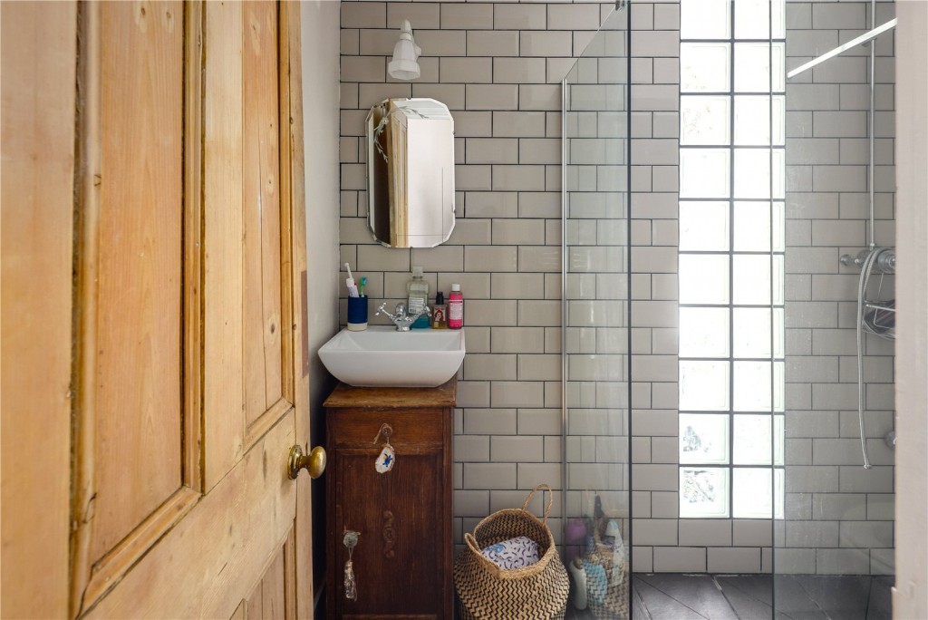 Image for Killowen Road, E9