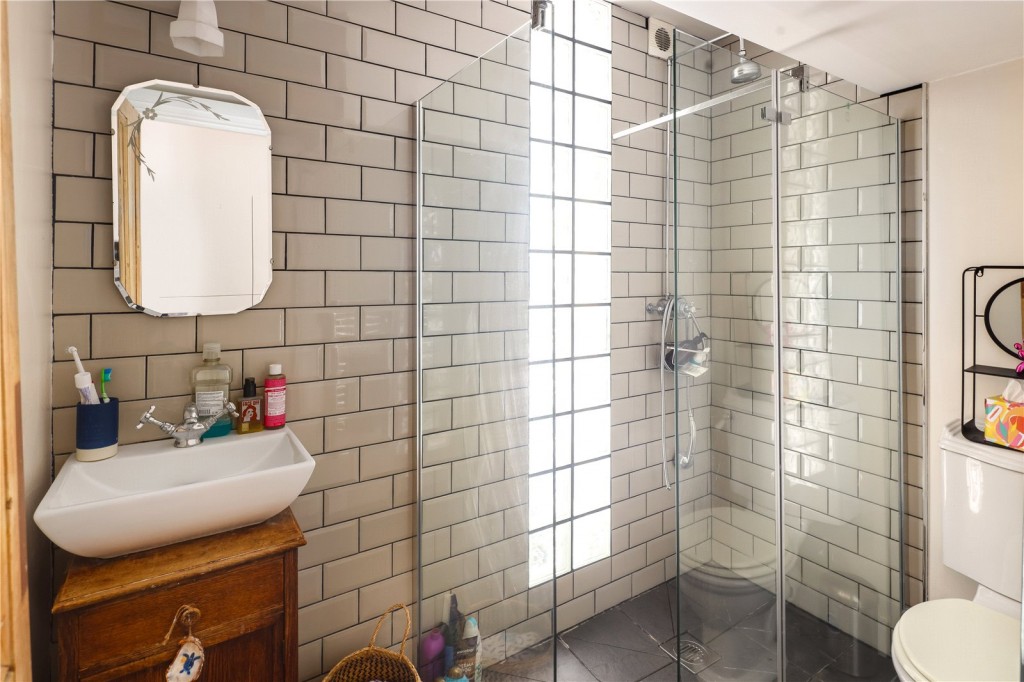 Image for Killowen Road, E9