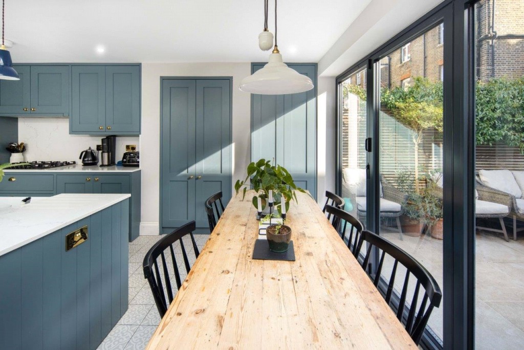 Image for Belgrade Road, N16