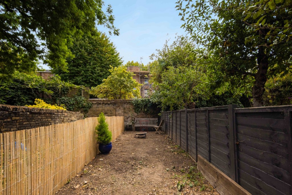 Image for Rushmore Road, E5