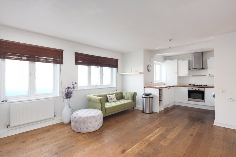 Prince Edward Road, E9