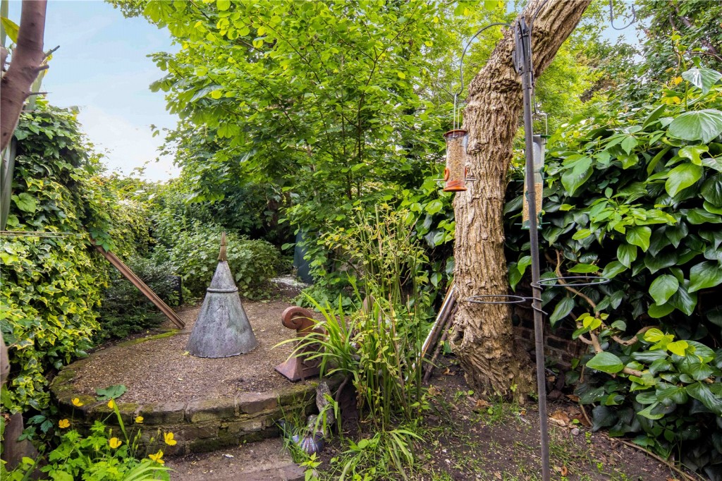 Image for Colvestone Crescent, E8
