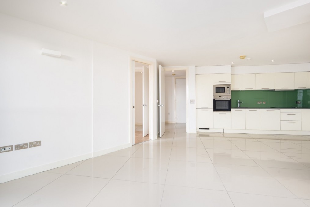 Arthaus Apartments, E8