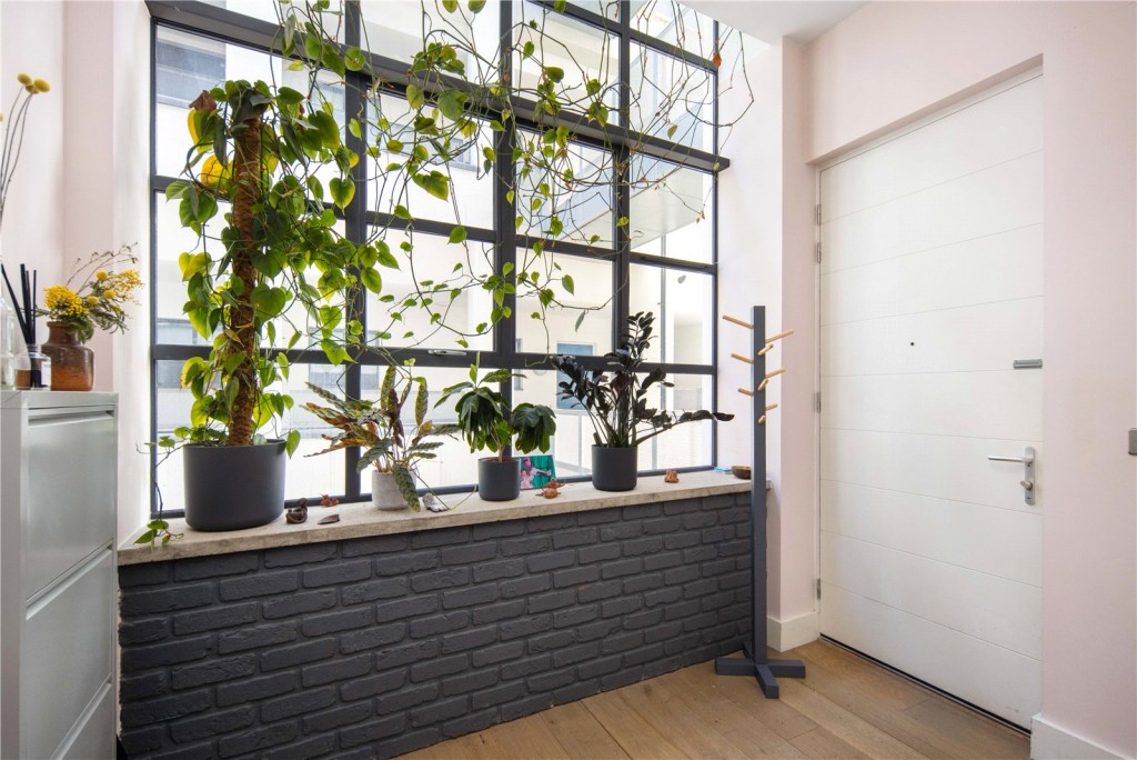 Image for The Textile Building, E9