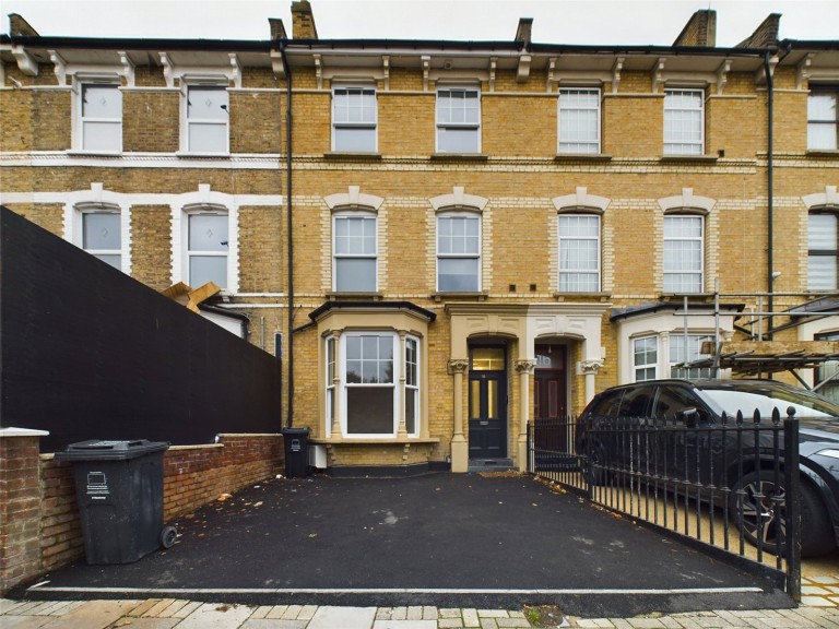 Brooke Road, N16
