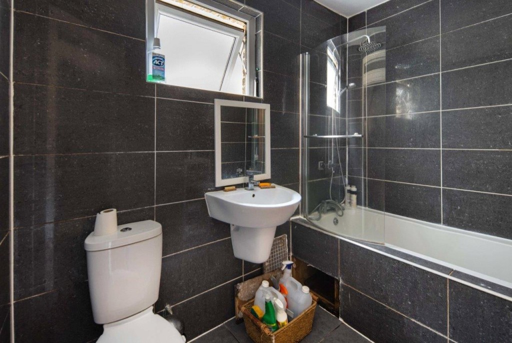 Image for Prince George Road, N16