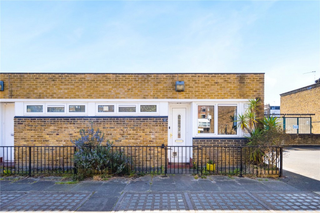 Image for Arundel Grove, N16