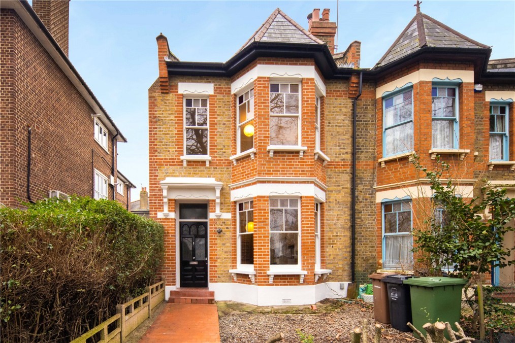 Chatsworth Road, E5