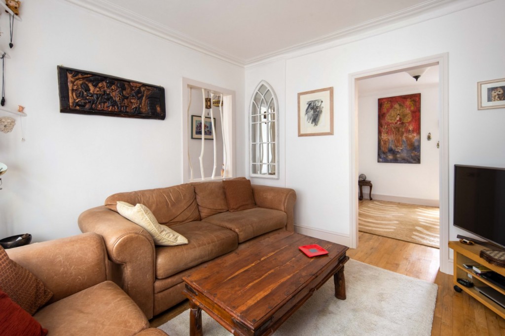 Image for Clapton Passage, E5