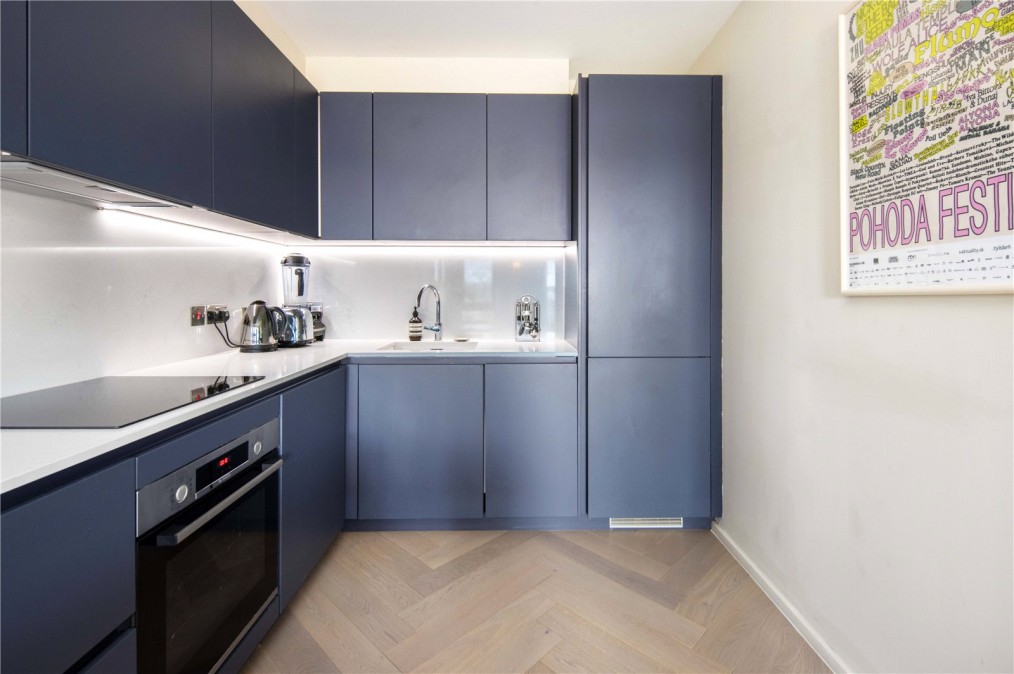 Waterline House, E8