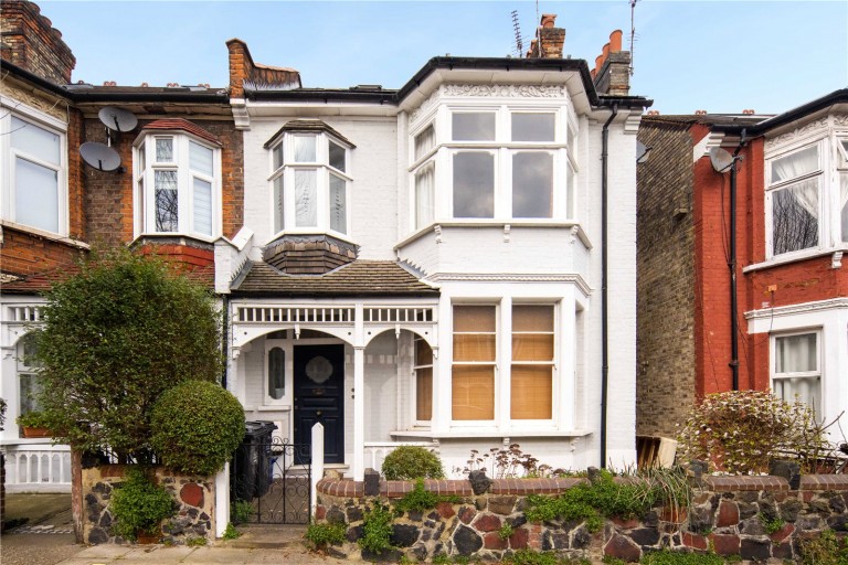 Cleveleys Road, E5