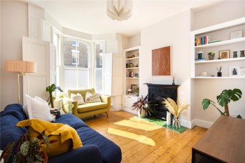 Dunlace Road, E5