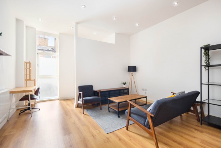 Roding Road, E5
