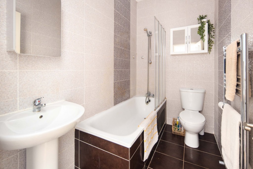 Image for Roding Road, E5