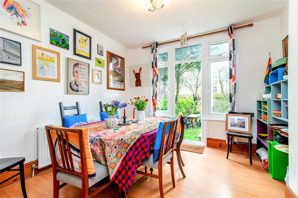 Alcester Crescent, E5