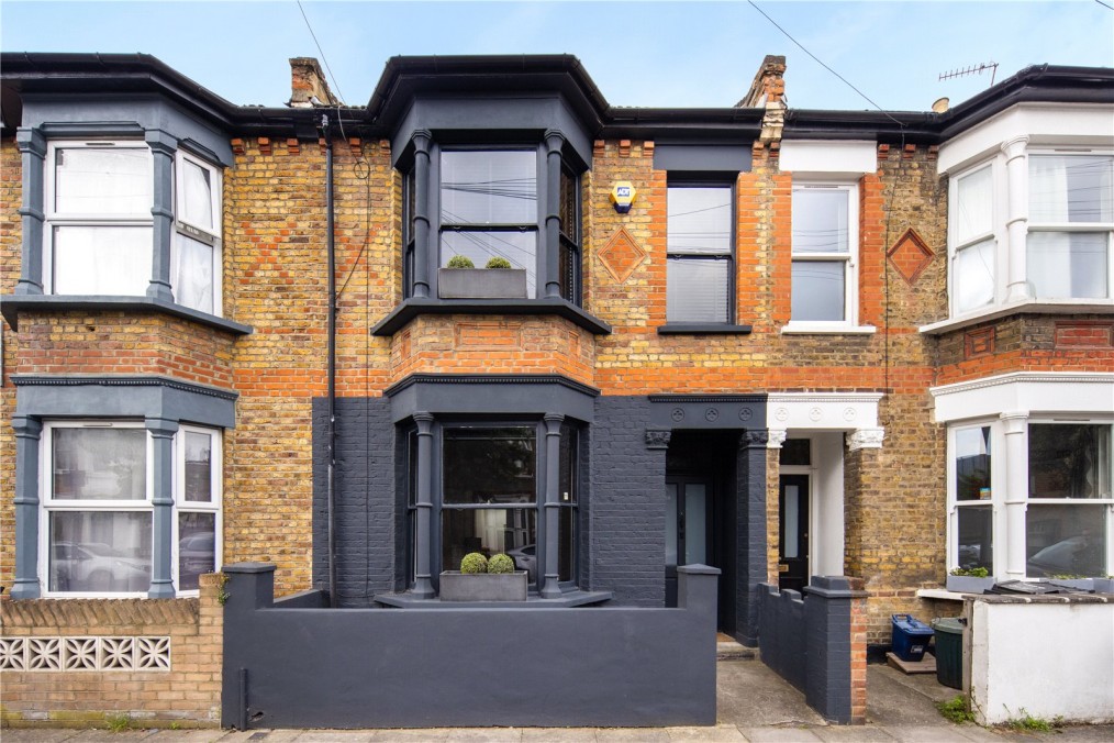 Alfearn Road, E5