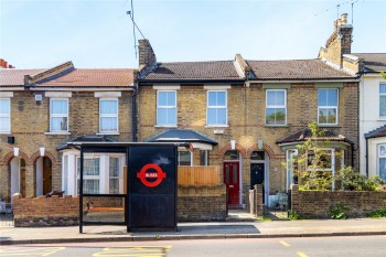 Kenworthy Road, E9