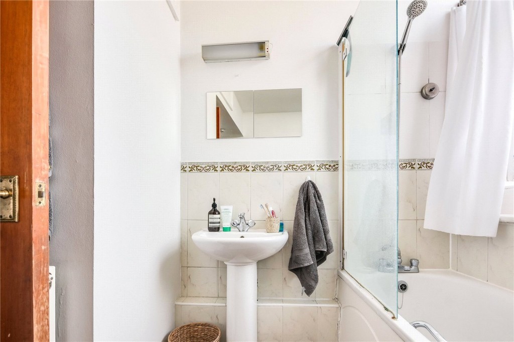 Image for Colonnades Apartments, E8