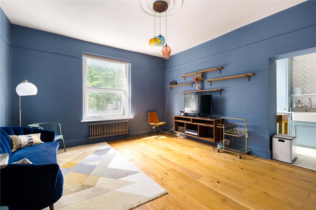 Kenninghall Road, E5
